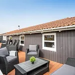Hébergement de vacances Petkana - 700m From The Sea By Interhome