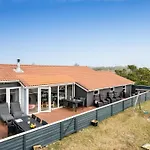 Petkana - 700m From The Sea By Interhome 베제르 스트란드