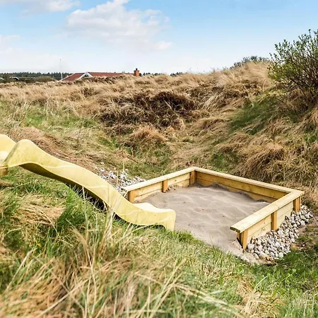 Petkana - 700m From The Sea By Interhome