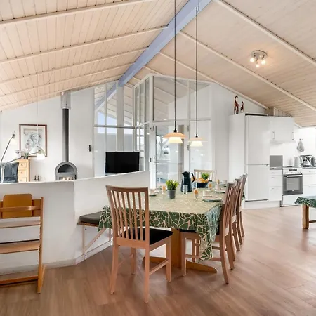 Petkana - 700m From The Sea By Interhome 펜션 *