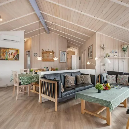 Petkana - 700m From The Sea By Interhome 펜션 베제르 스트란드